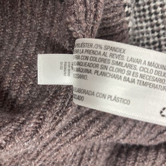 A New Day Oversized Sweater SZ M Leopard Print Soft V Neck Gray Black White Warm - Picture 12 of 13